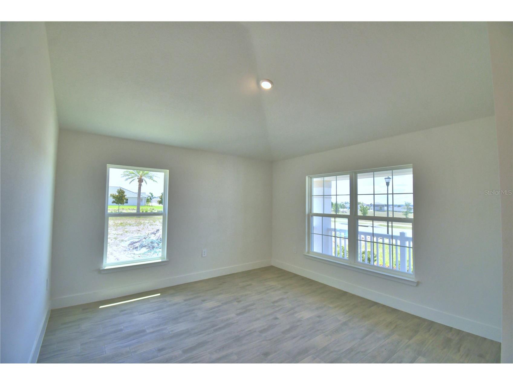 5250 Tennessee Ridge Court Auburndale FL 33823 - LAKE JULIANA L4960680 image2