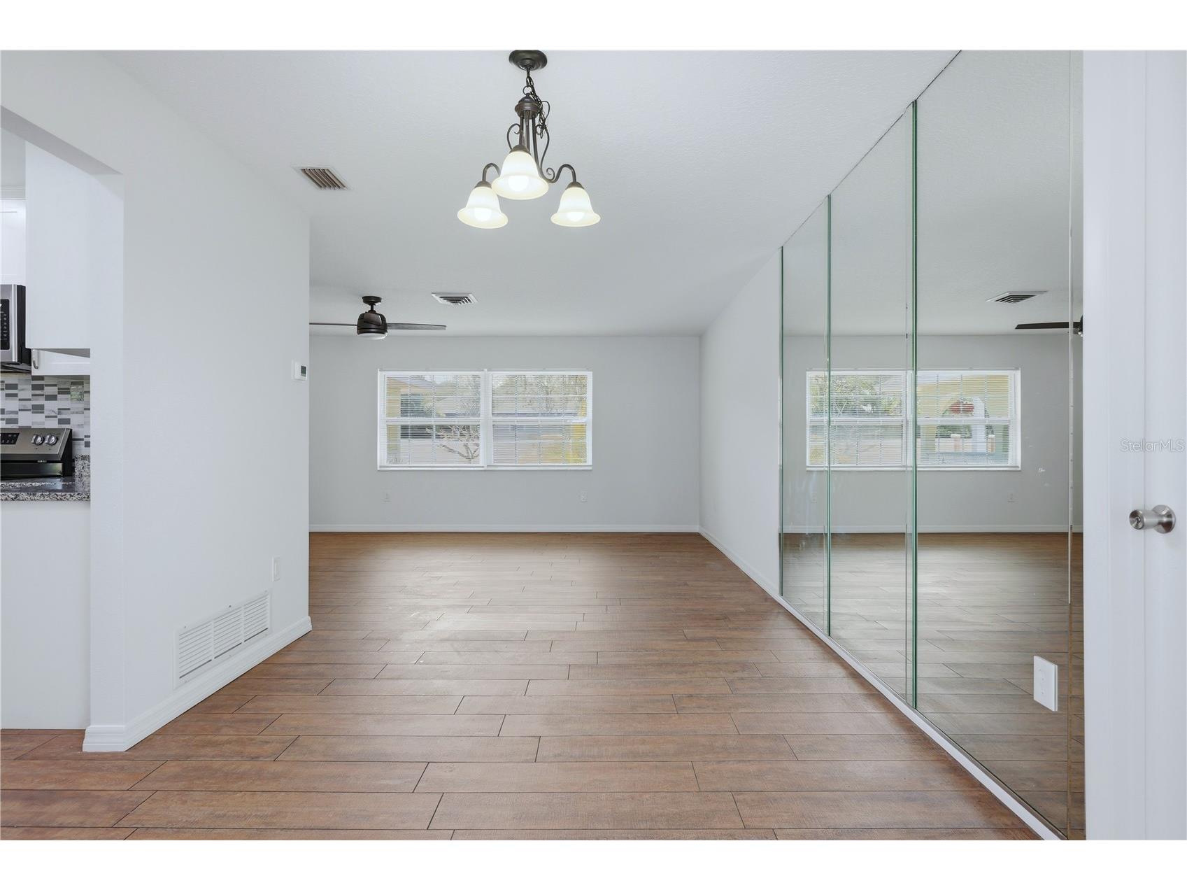 5251 Ashton Road Sarasota FL 34233 A4685402 image16