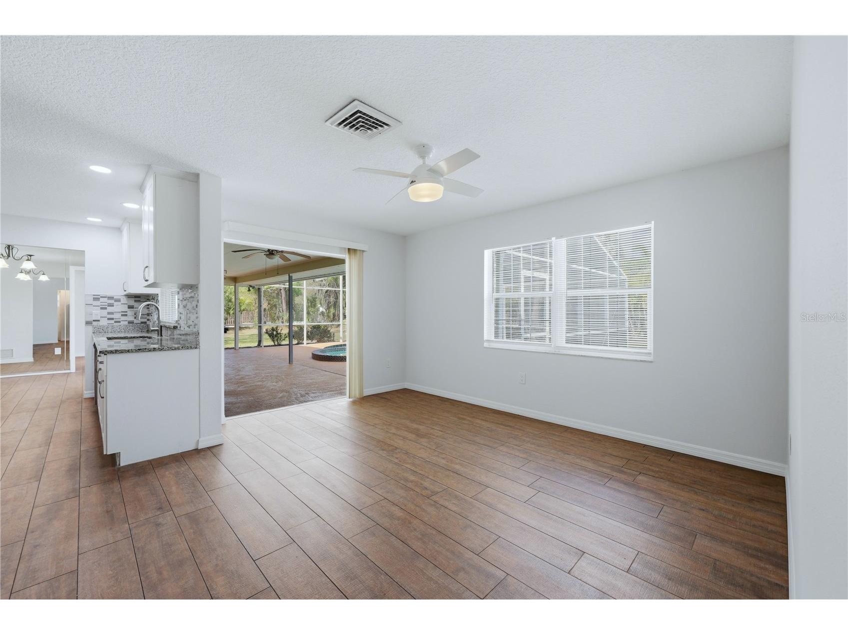 5251 Ashton Road Sarasota FL 34233 A4685402 image20