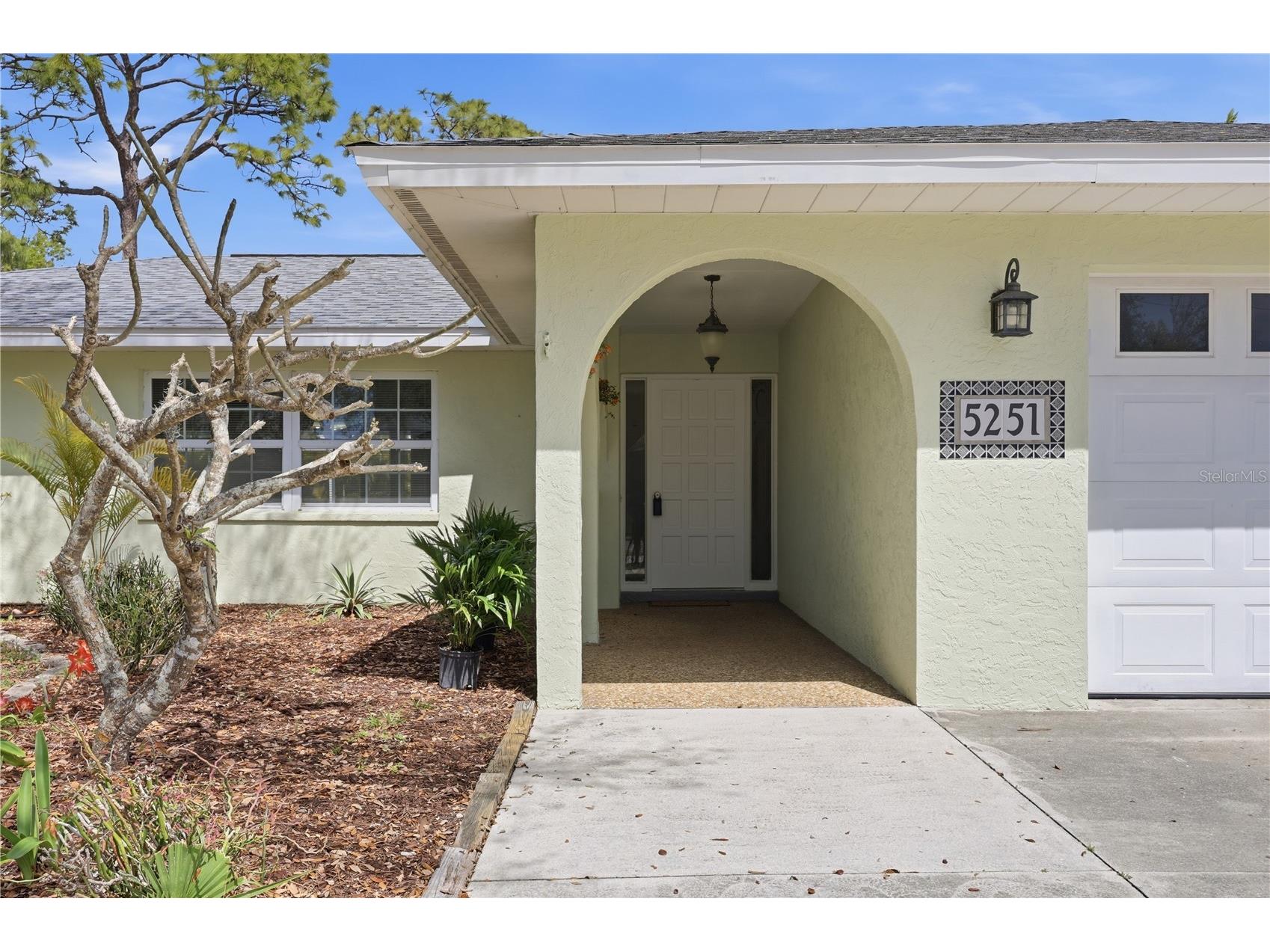 5251 Ashton Road Sarasota FL 34233 A4685402 image9