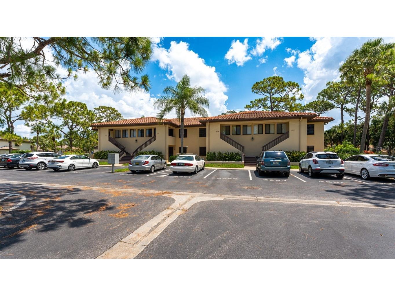 5251 Lake Village Drive 38, Sarasota, FL, 34235 MLS A4571521 Edina Realty