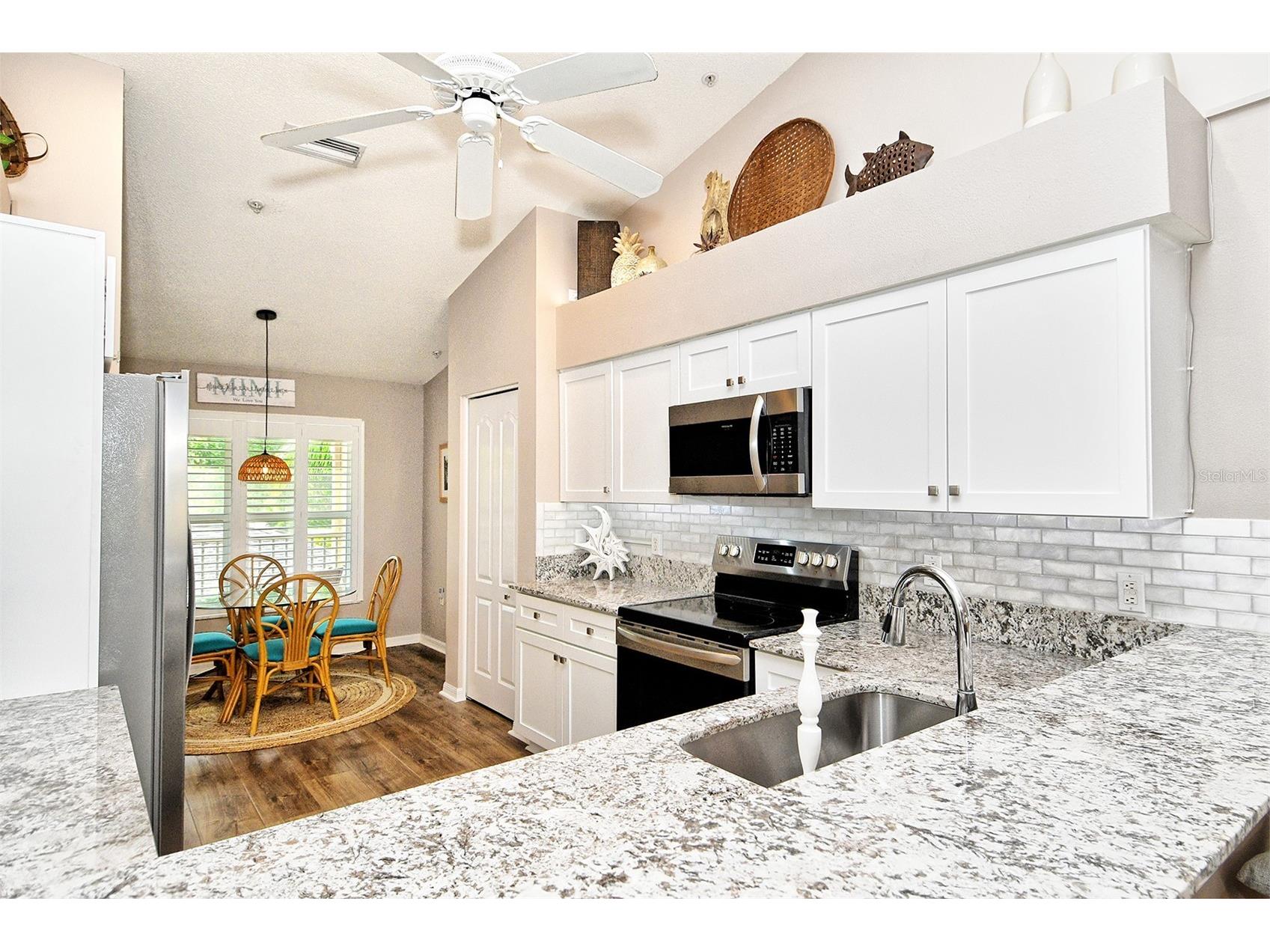 5251 Mahogany Run Avenue #525 Sarasota FL 34241 A4689340 image18