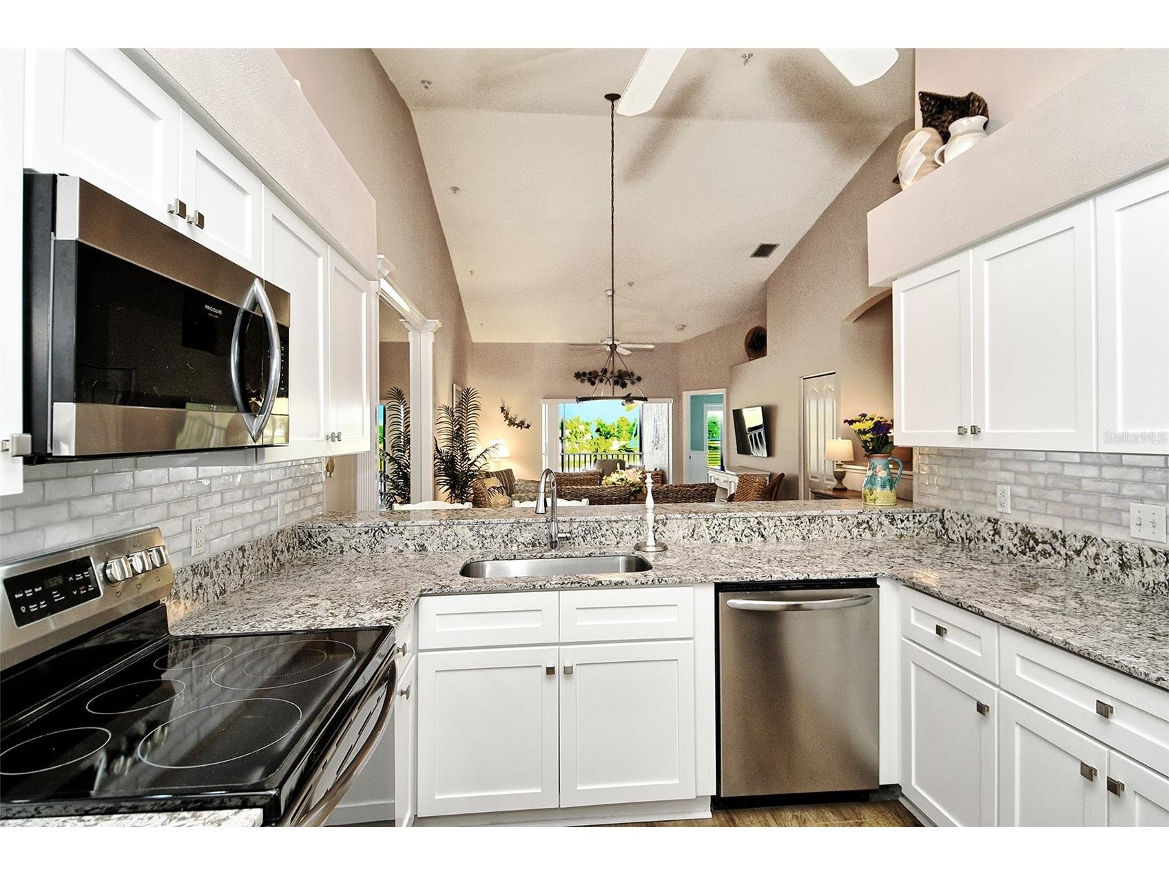 5251 Mahogany Run Avenue #525 Sarasota FL 34241 A4689340 image24