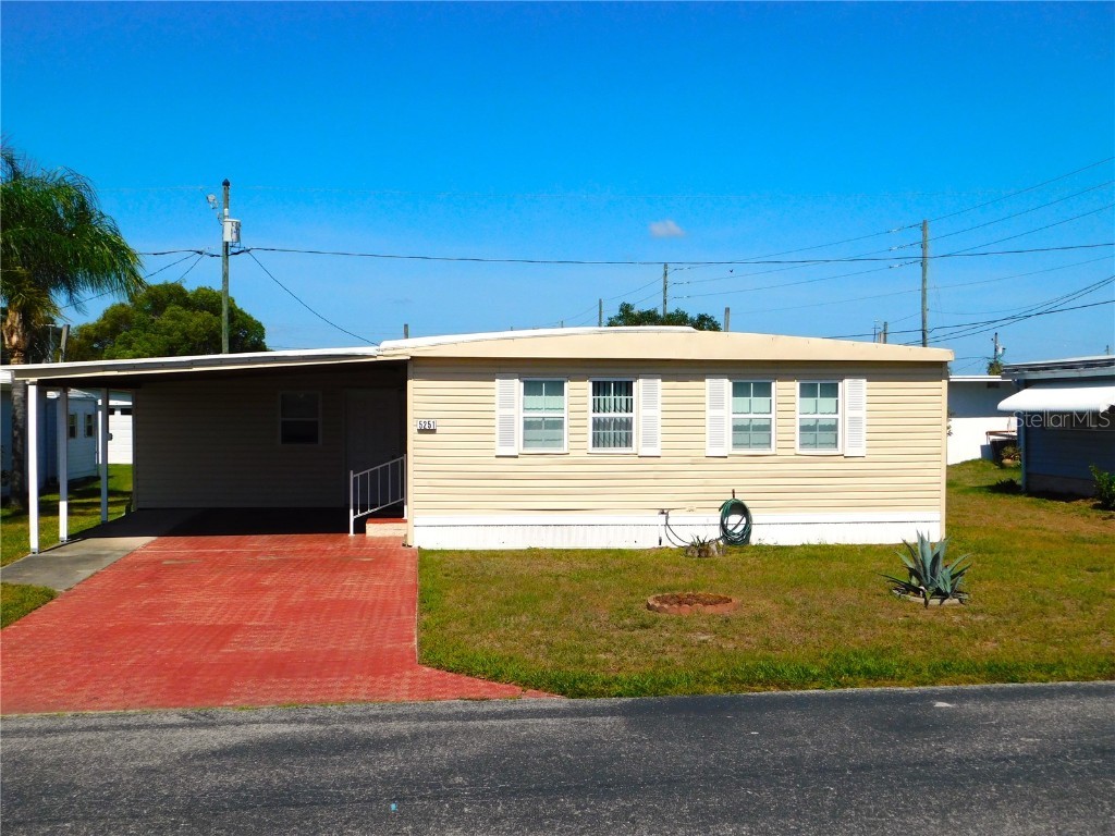 5251 Mary Street Zephyrhills FL 33542 T3444658 image1