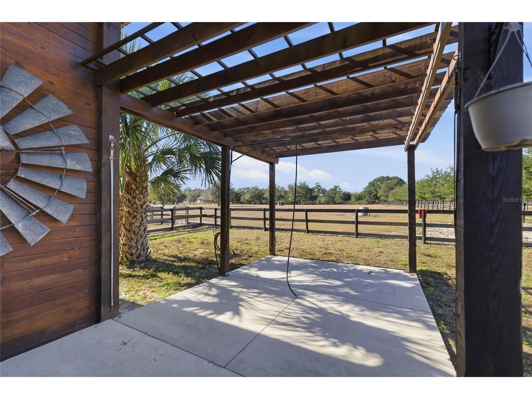 5251 SE 180th Avenue Road Ocklawaha FL 32179 - LAKE BRYANT OM724296 image88