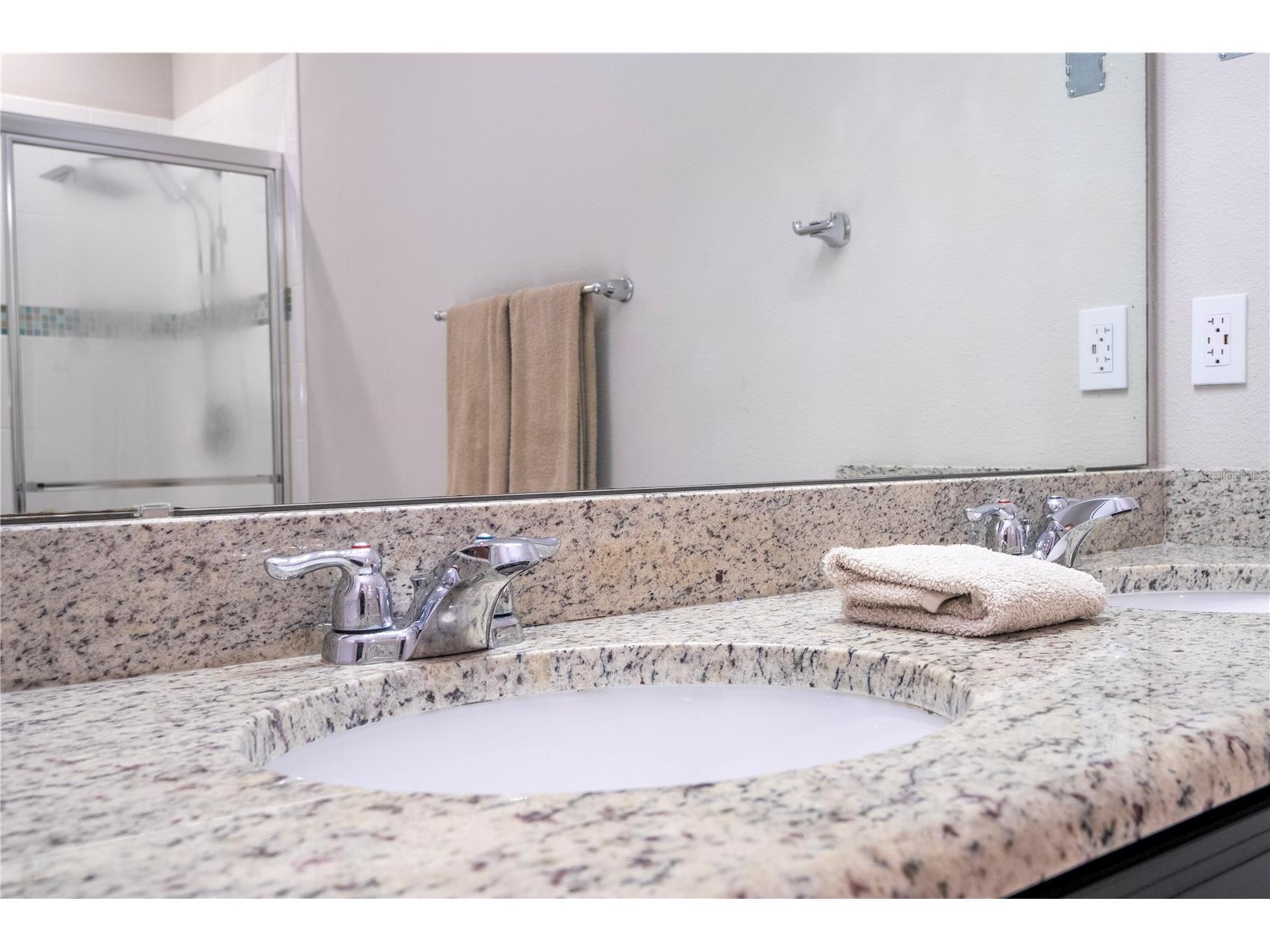 5251 Wildwood Way Davenport FL 33837 O6328736 image22