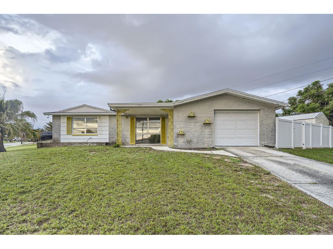 5252 Celcus Drive Holiday FL 34690 TB8306460 image1