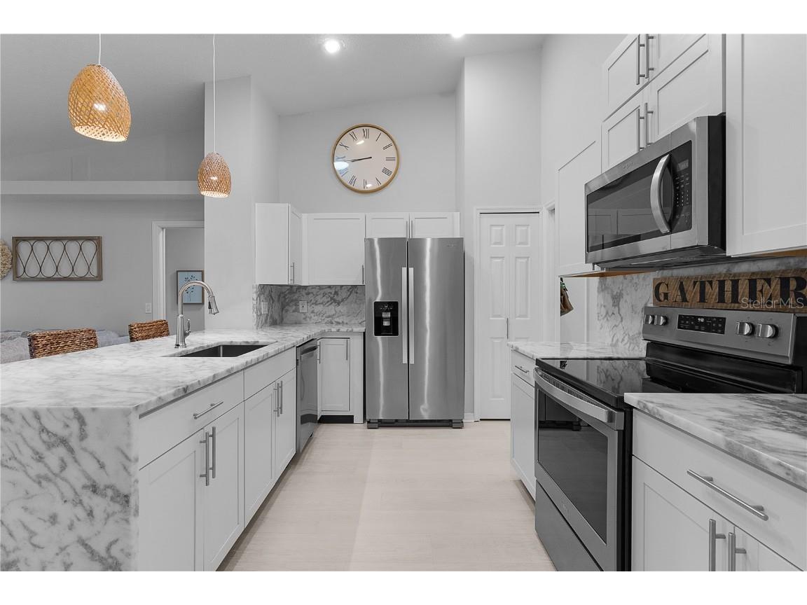 5252 Grove Manor Lady Lake FL 32159 R4909778 image14