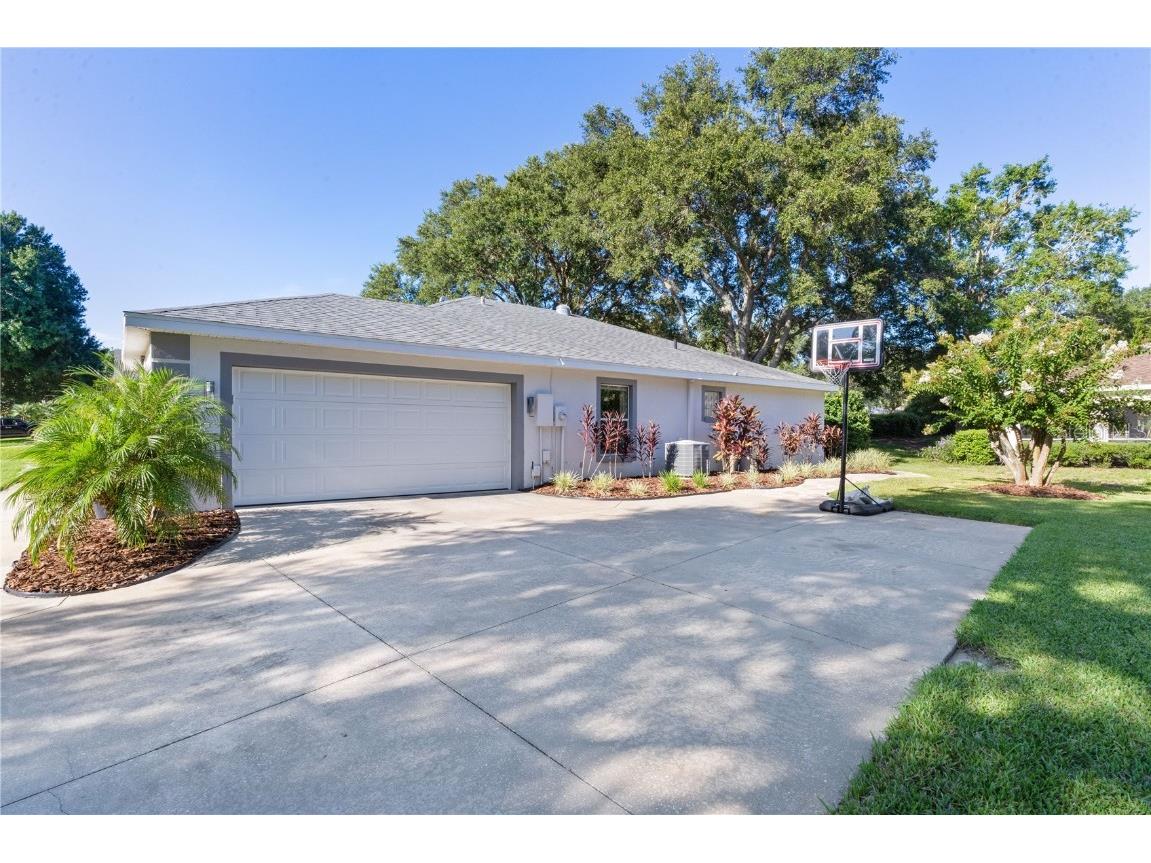 5252 Grove Manor Lady Lake FL 32159 R4909778 image5