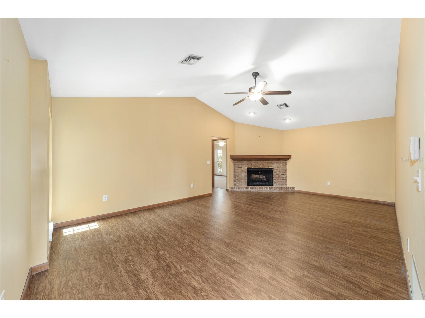 5252 NW 76th Court Ocala FL 34482 OM719905 image7
