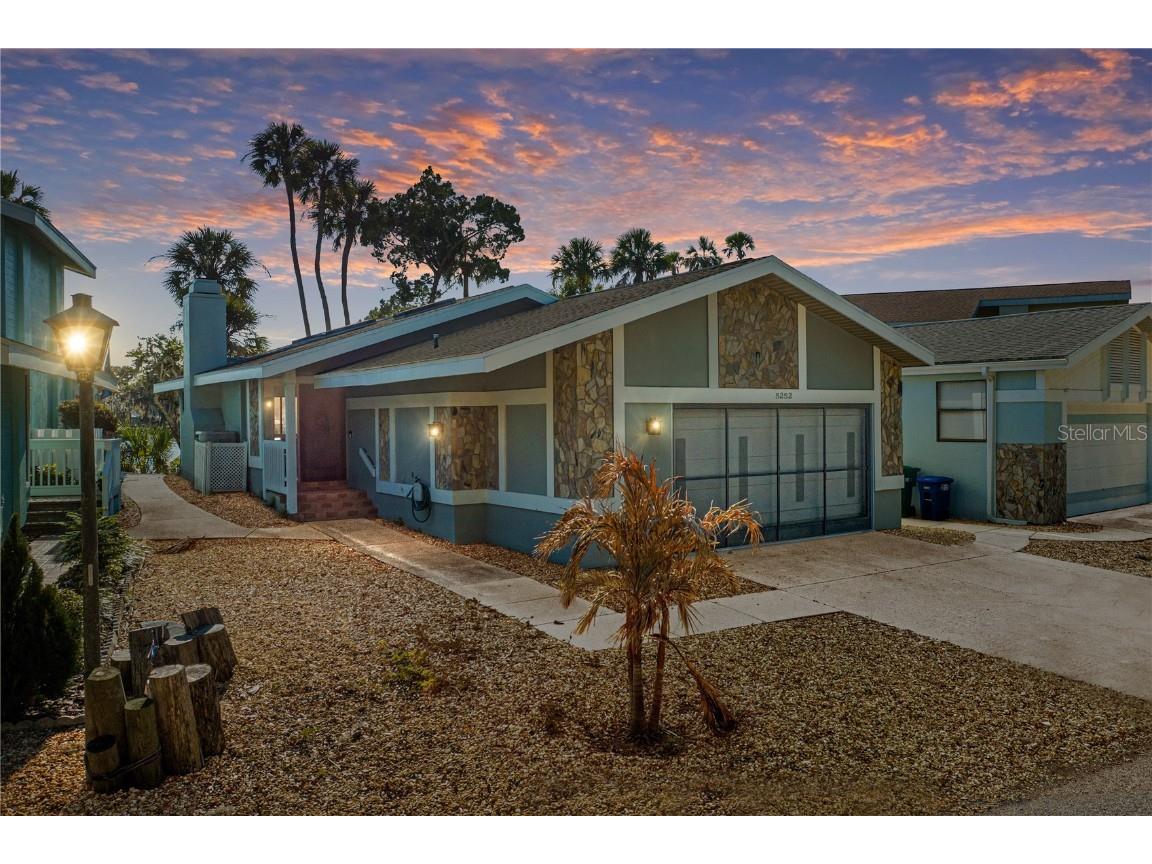5252 S Riverview Circle Homosassa FL 34448 - HOMOSASSA RIVER T3426159 image1