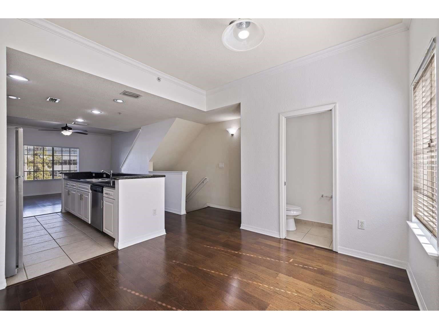 5252 W Kennedy Boulevard Tampa FL 33609 TB8503444 image8