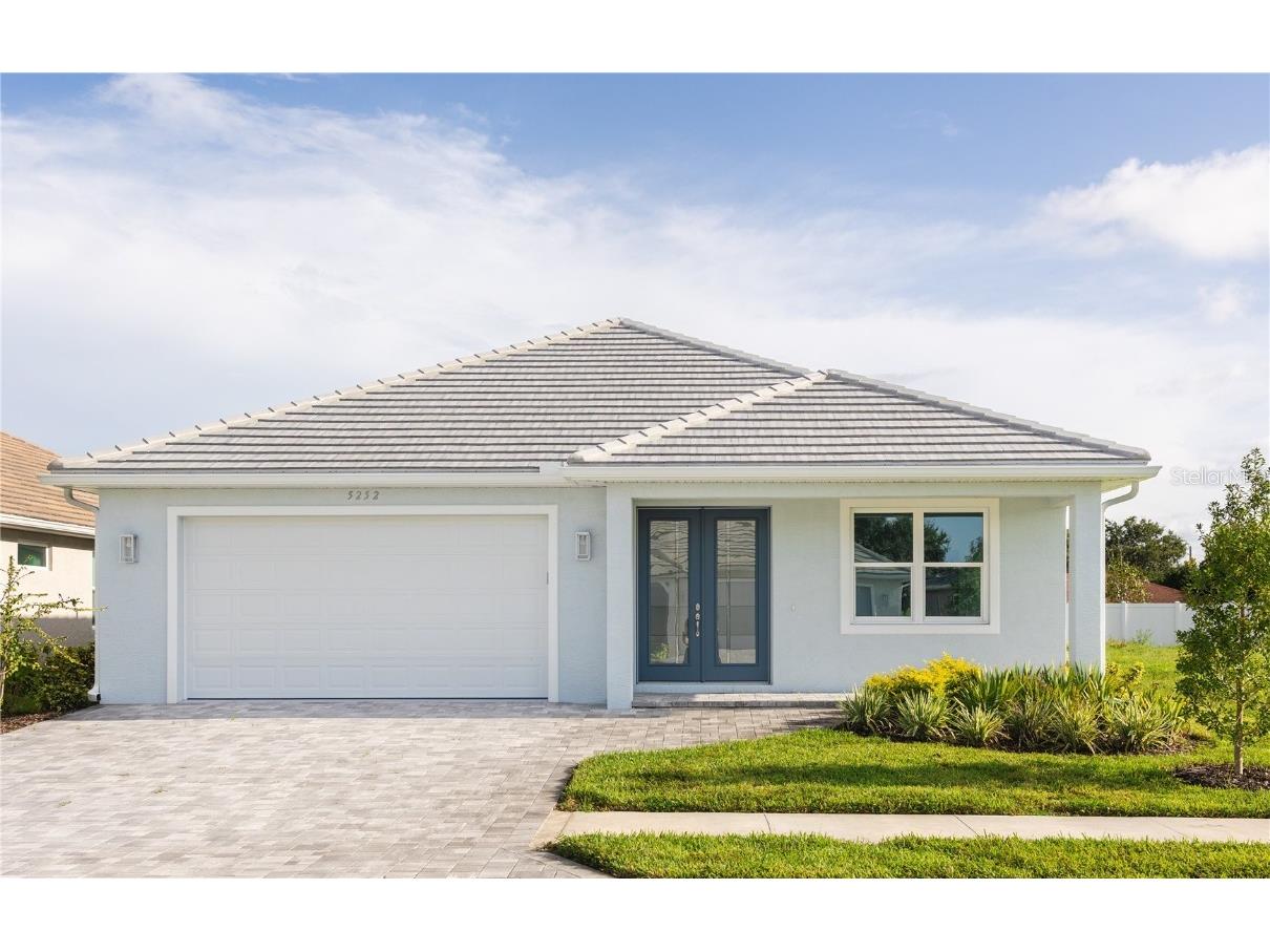 5252 Willow Lake Court Sarasota FL 34233 A4560840 image1