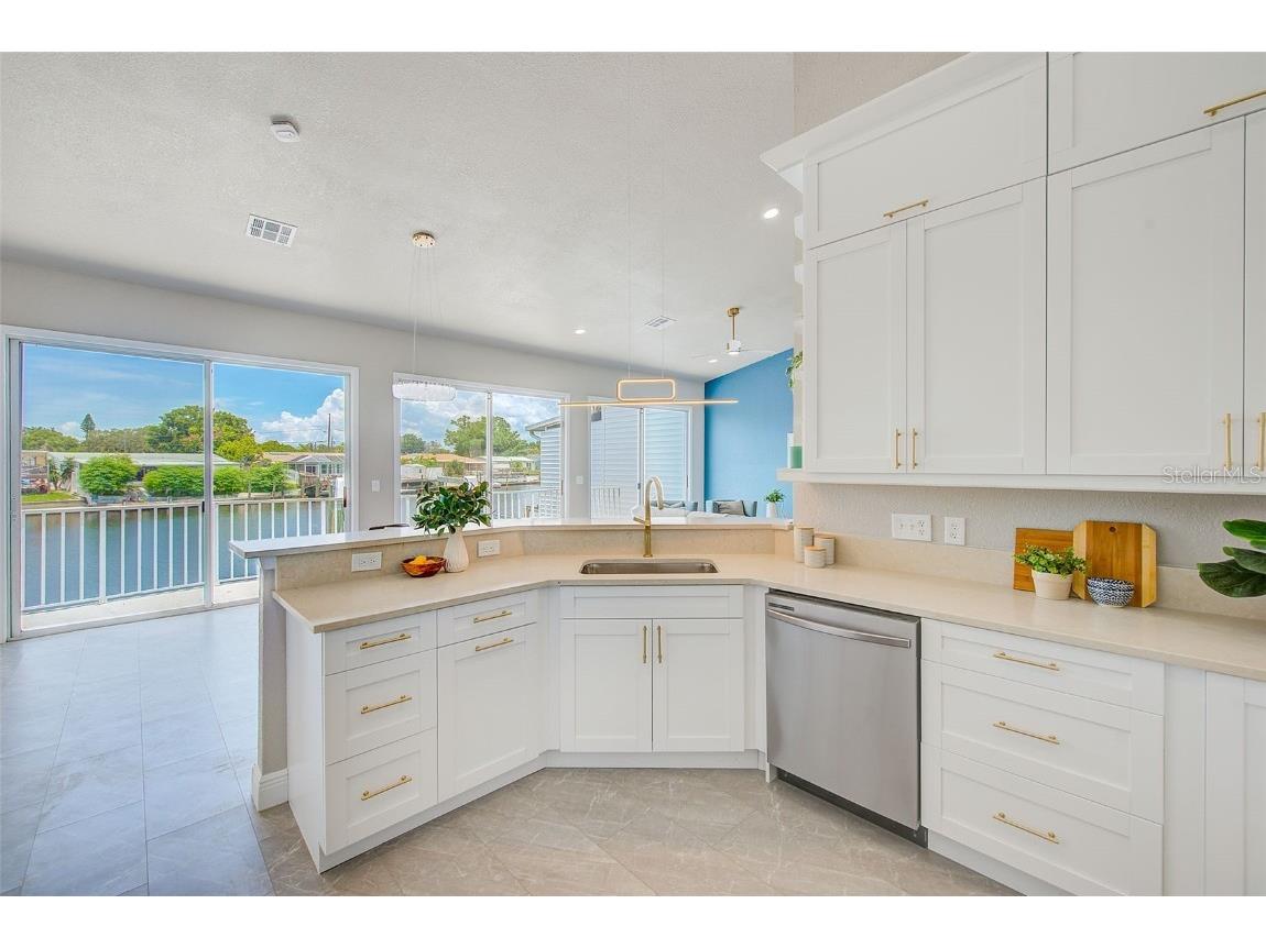 5253 Boardwalk Street Holiday FL 34690 - CANDLEWOOD CANAL TB8400509 image13