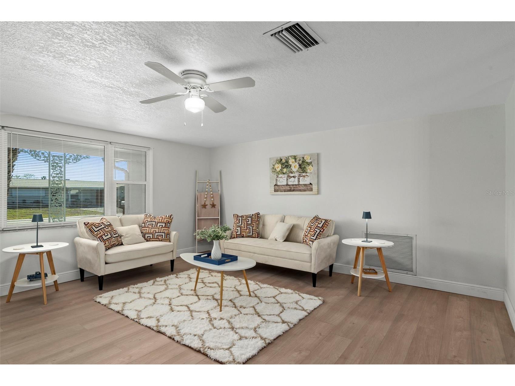 5253 Falcon Drive Holiday FL 34690 W7881794 image2