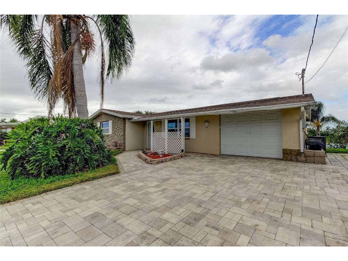 5253 Riddle Road Holiday FL 34690 TB8316265 image1