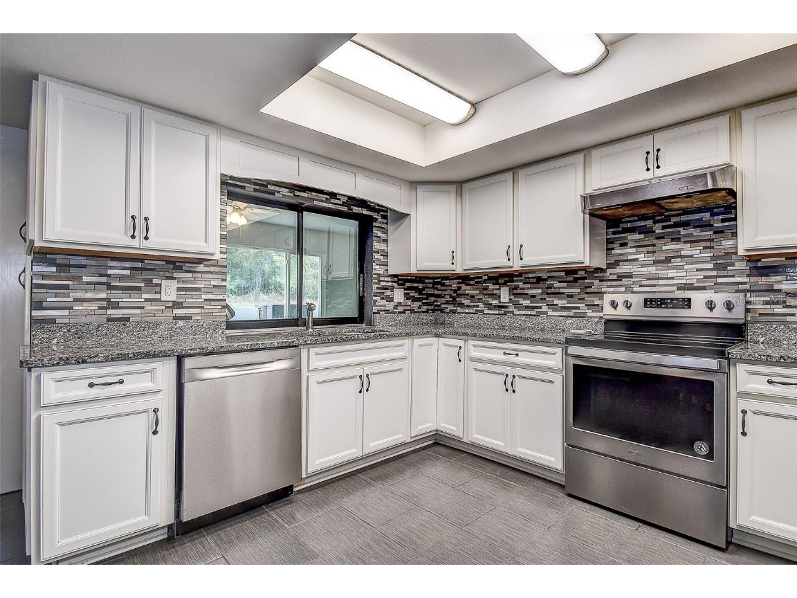 5253 Sandra Drive Weeki Wachee FL 34607 TB8450803 image10