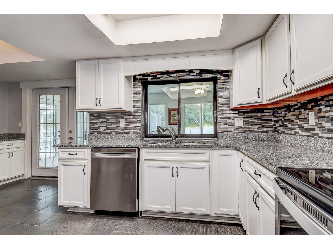 5253 Sandra Drive Weeki Wachee FL 34607 TB8450803 image13