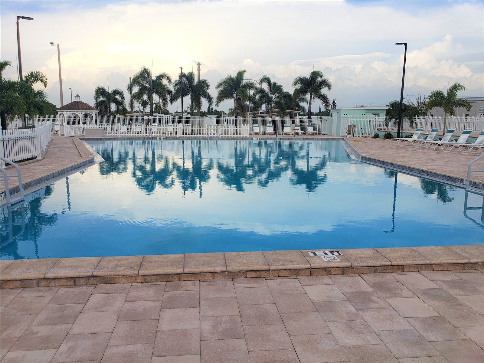 5254 Pebble Beach Avenue Sarasota FL 34234 A4684691 image6