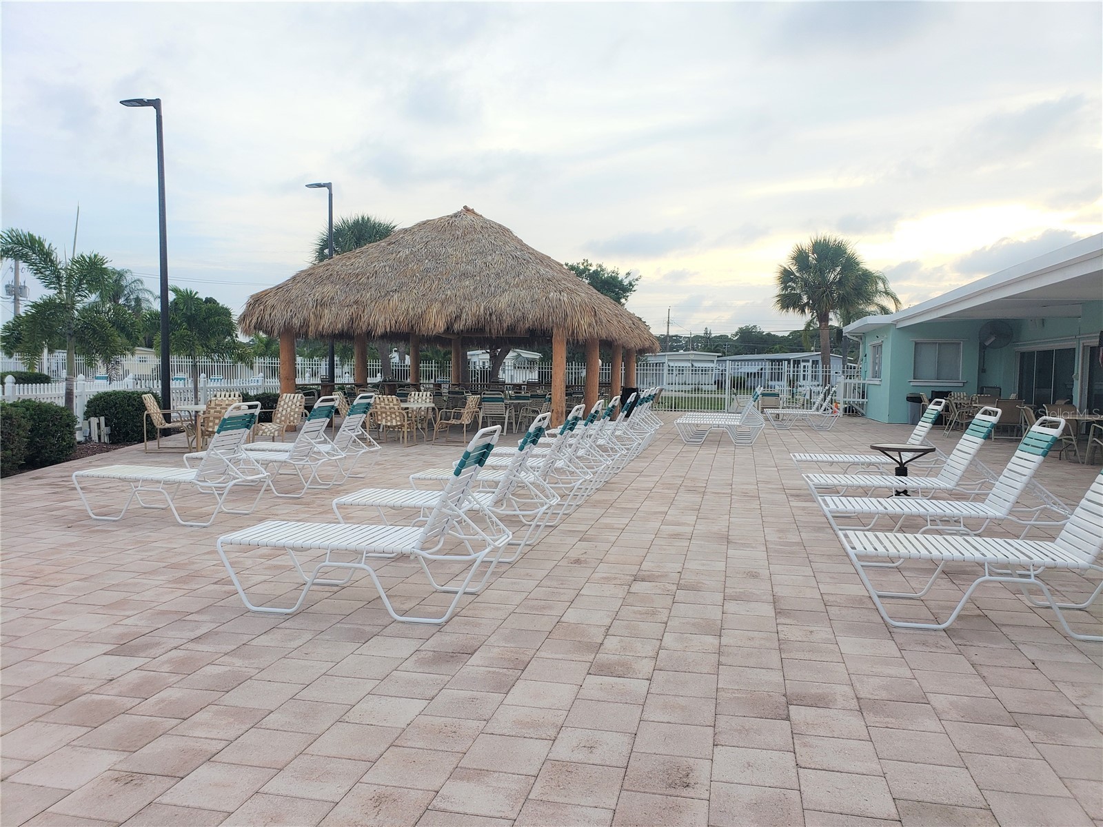 5254 Pebble Beach Avenue Sarasota FL 34234 A4684691 image7