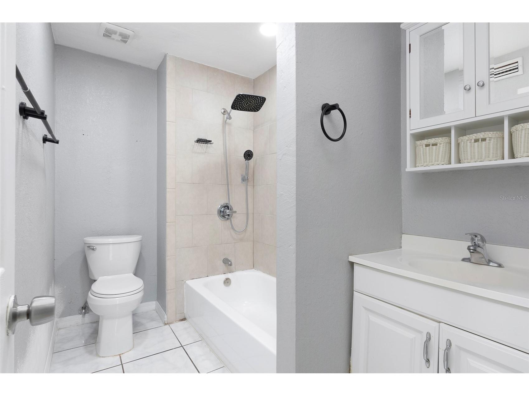 5255 45th Avenue N Saint Petersburg FL 33709 TB8525514 image10