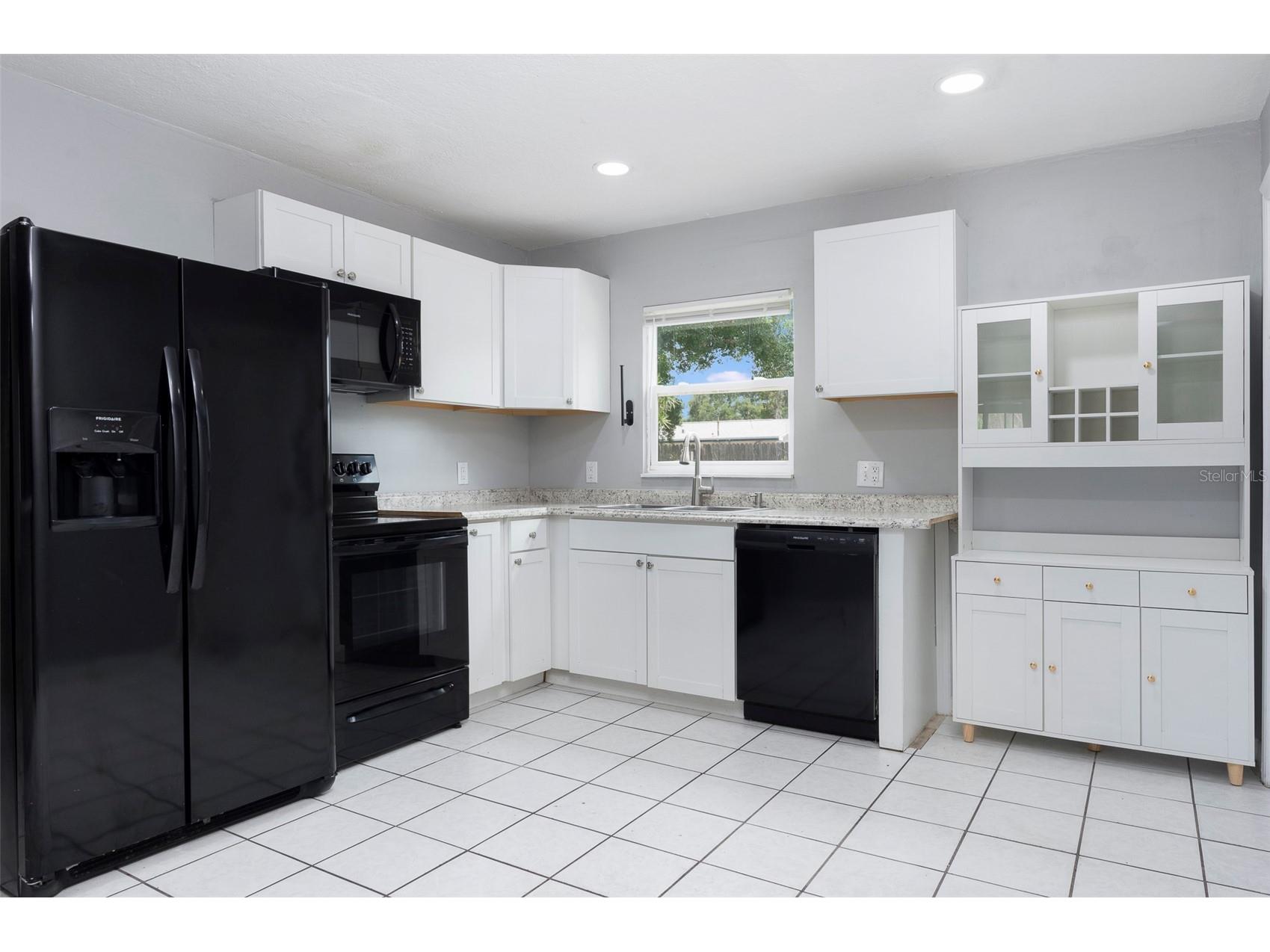 5255 45th Avenue N Saint Petersburg FL 33709 TB8525514 image8