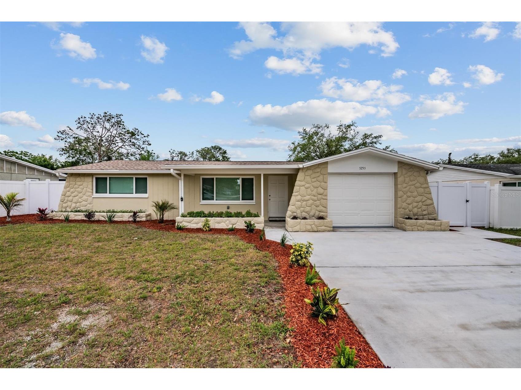5255 School Road New Port Richey FL 34653 TB8494770 image1