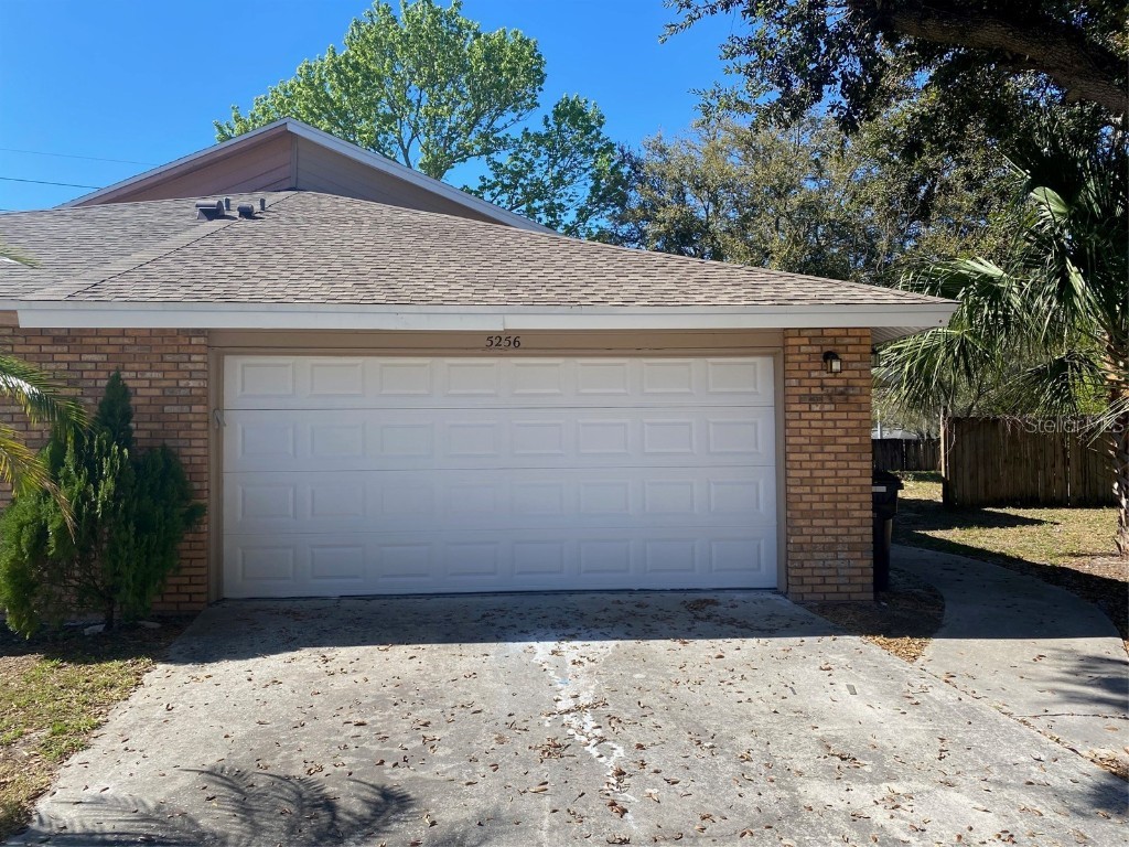 5256 Gold Tree Court Orlando FL 32808 O6179077 image1