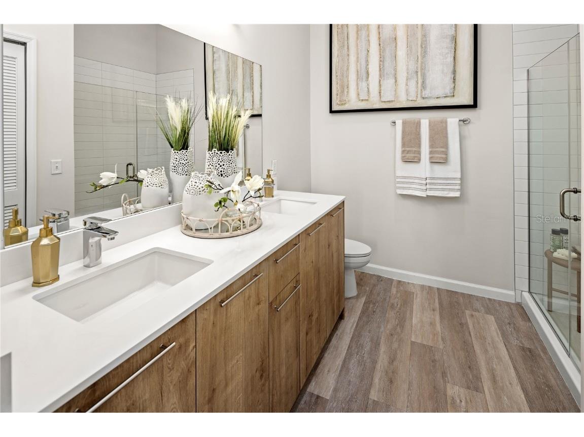 5256 International Drive #B1 Orlando FL 32819 O6357564 image14