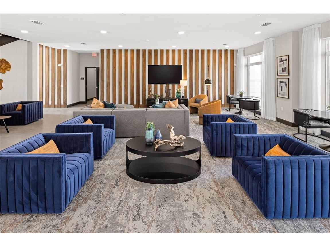 5256 International Drive #C2 Orlando FL 32819 O6357731 image18