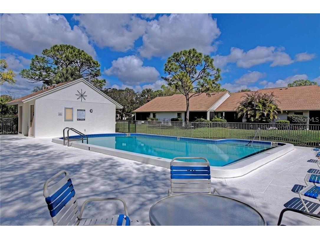 5256 Myrtlewood Road #22 Sarasota FL 34235 A4646403 image2