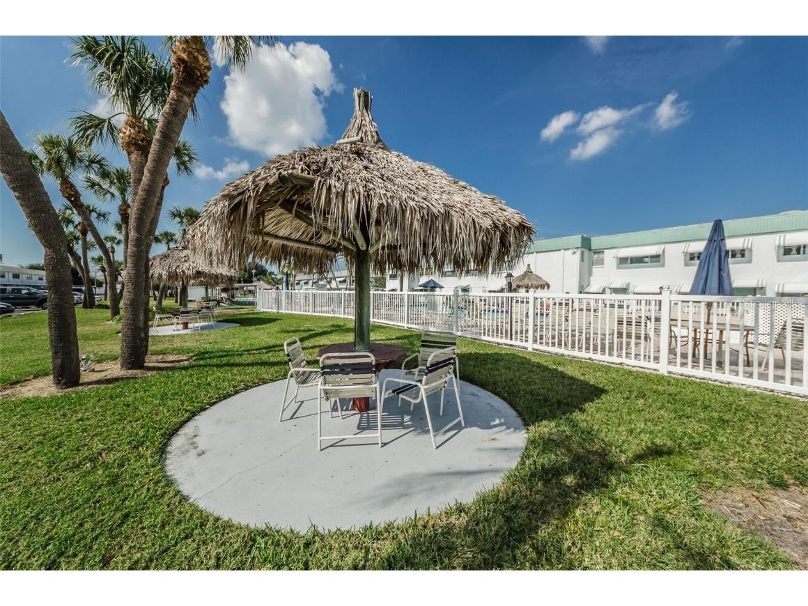 5257 81st Lane N #16 Saint Petersburg FL 33709 TB8343571 image37