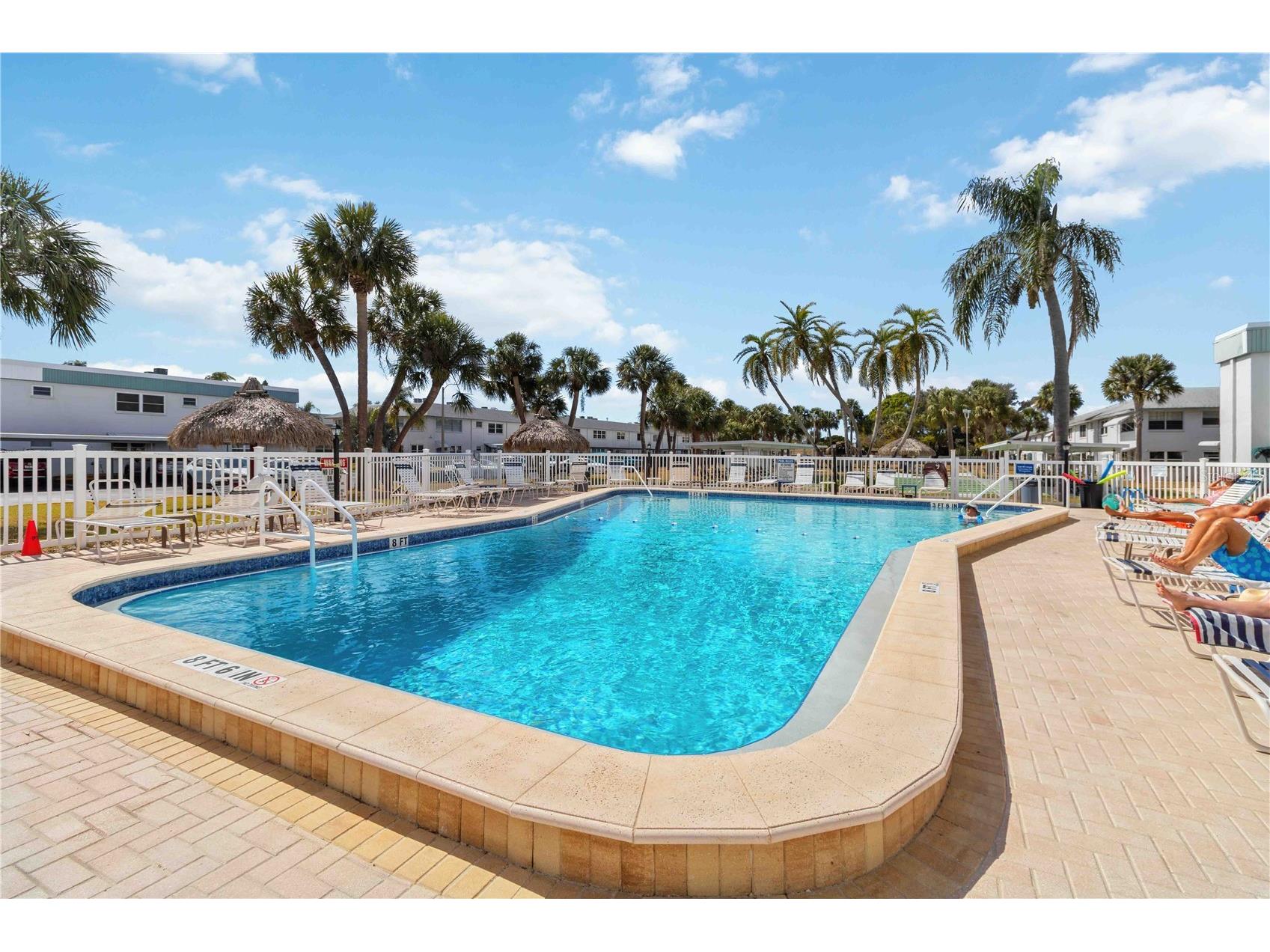 5257 81st Lane N #16 Saint Petersburg FL 33709 TB8480088 image27