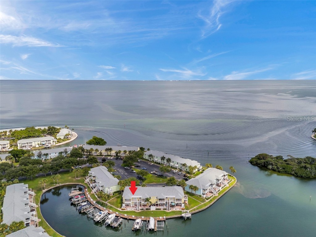 5257 Beach Drive SE #D Saint Petersburg FL 33705 U8250944 image1