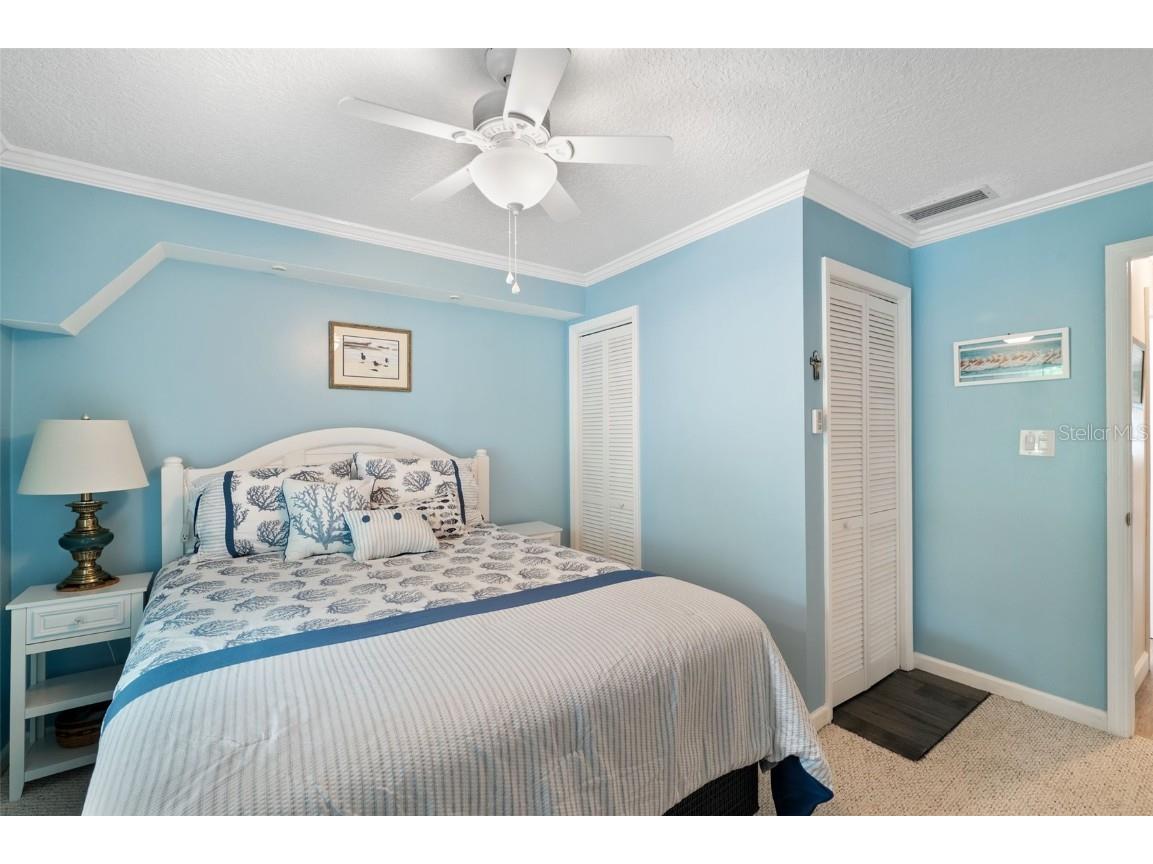 5257 Beach Drive SE #D Saint Petersburg FL 33705 U8250944 image24