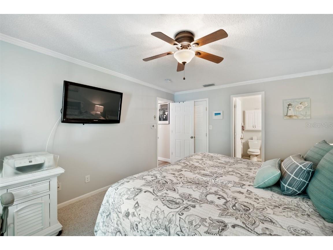 5257 Beach Drive SE #D Saint Petersburg FL 33705 U8250944 image30