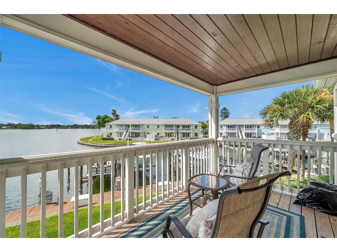 5257 Beach Drive SE #D Saint Petersburg FL 33705 U8250944 image37