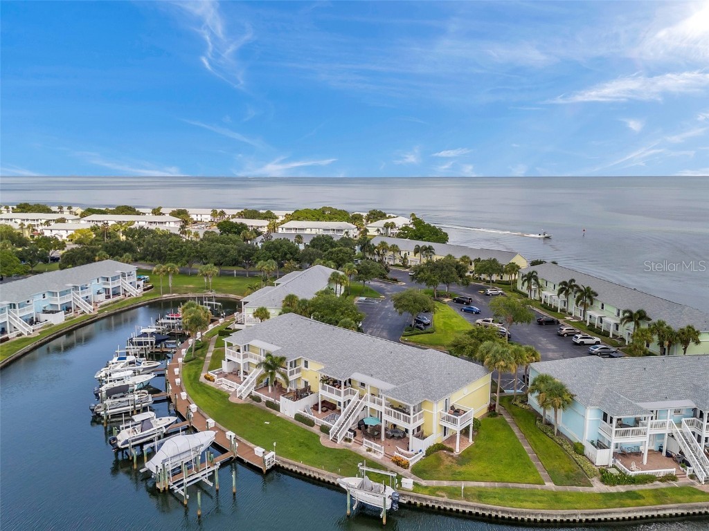5257 Beach Drive SE #D Saint Petersburg FL 33705 U8250944 image40