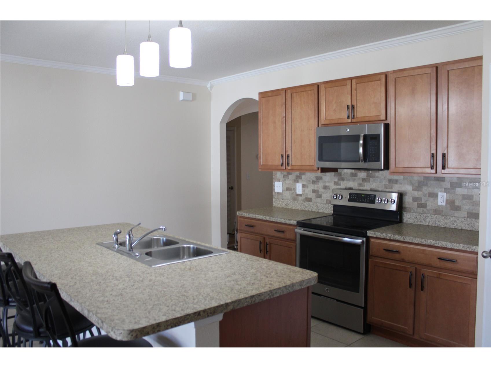 5257 E 11th Bradenton FL 34203 A4667181 image4