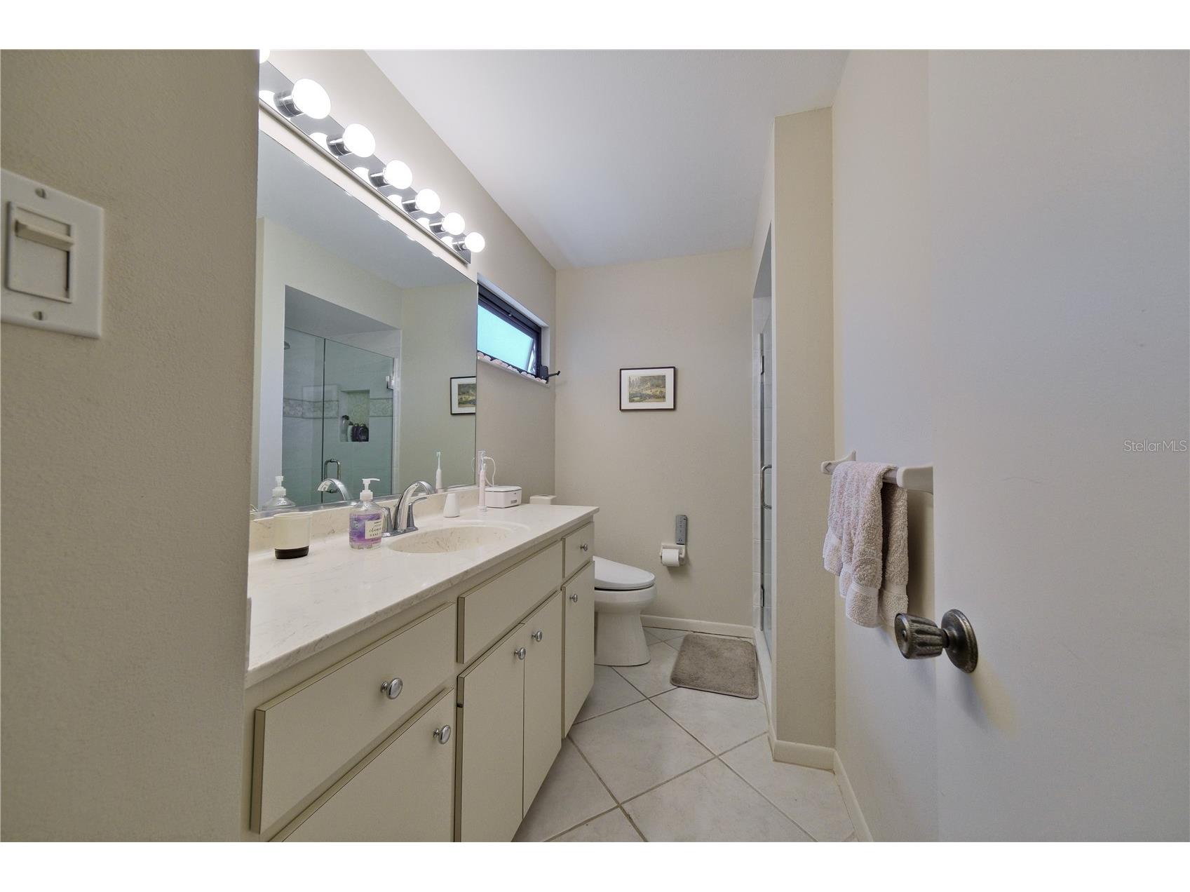 5257 Myrtle Way #29 Sarasota FL 34235 A4687062 image23