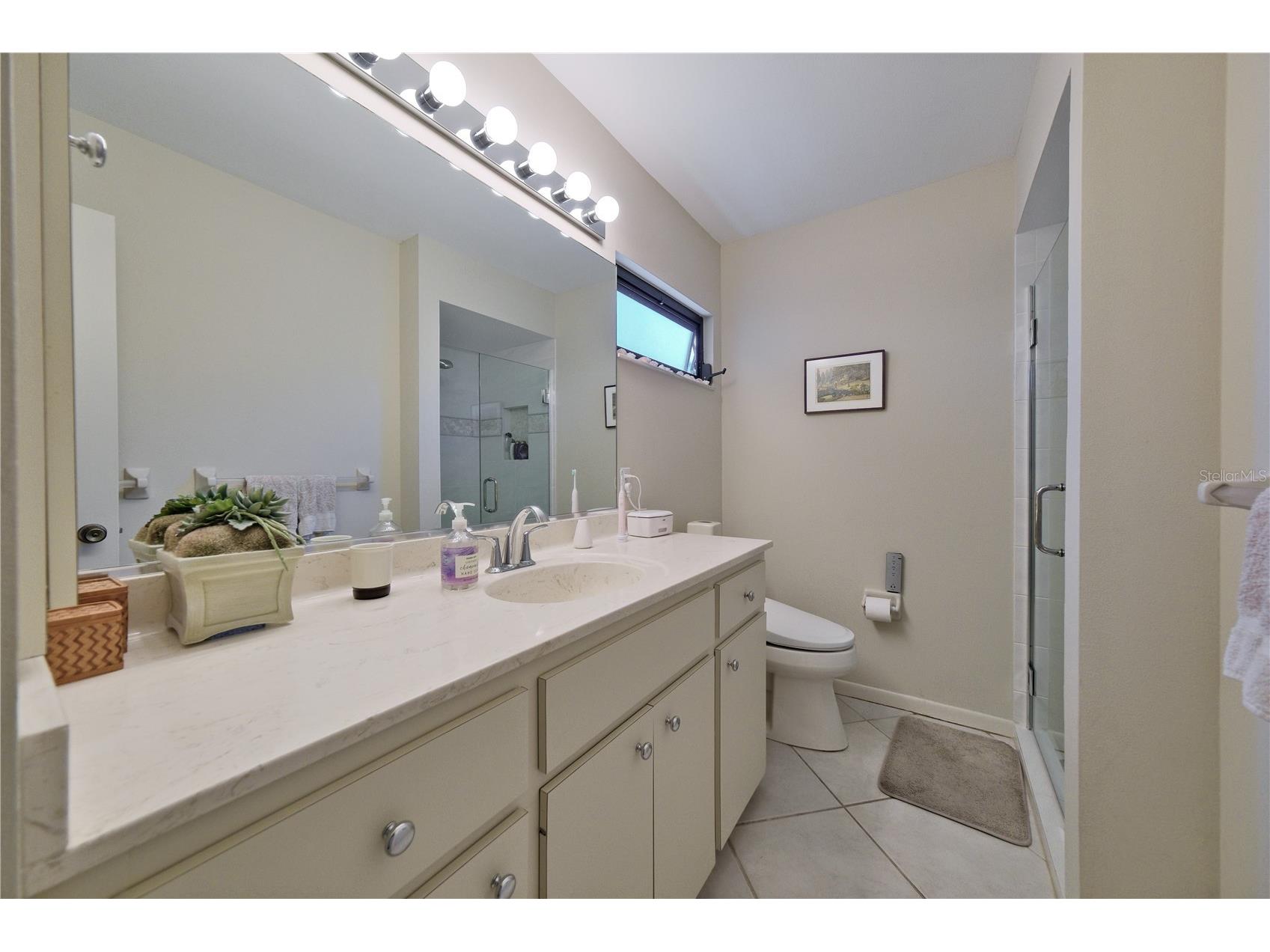 5257 Myrtle Way #29 Sarasota FL 34235 A4687062 image25