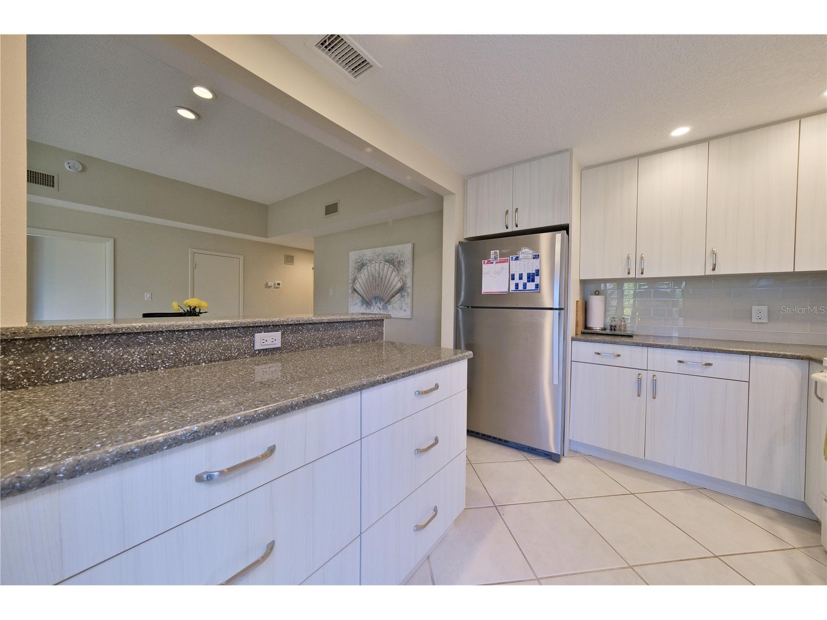 5257 Myrtle Way #29 Sarasota FL 34235 A4687062 image7
