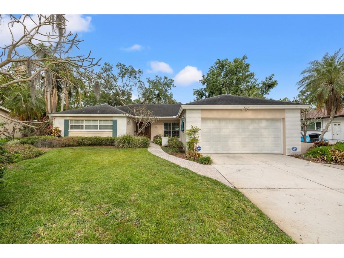 5257 Venetian Boulevard NE Saint Petersburg FL 33703 U8237463 image1