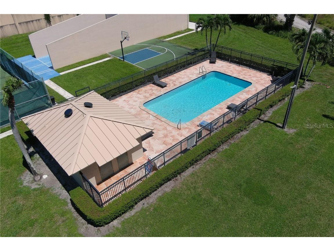 5258 Eagle Lake Drive Palm Beach Gardens FL 33418 FC312112 image41