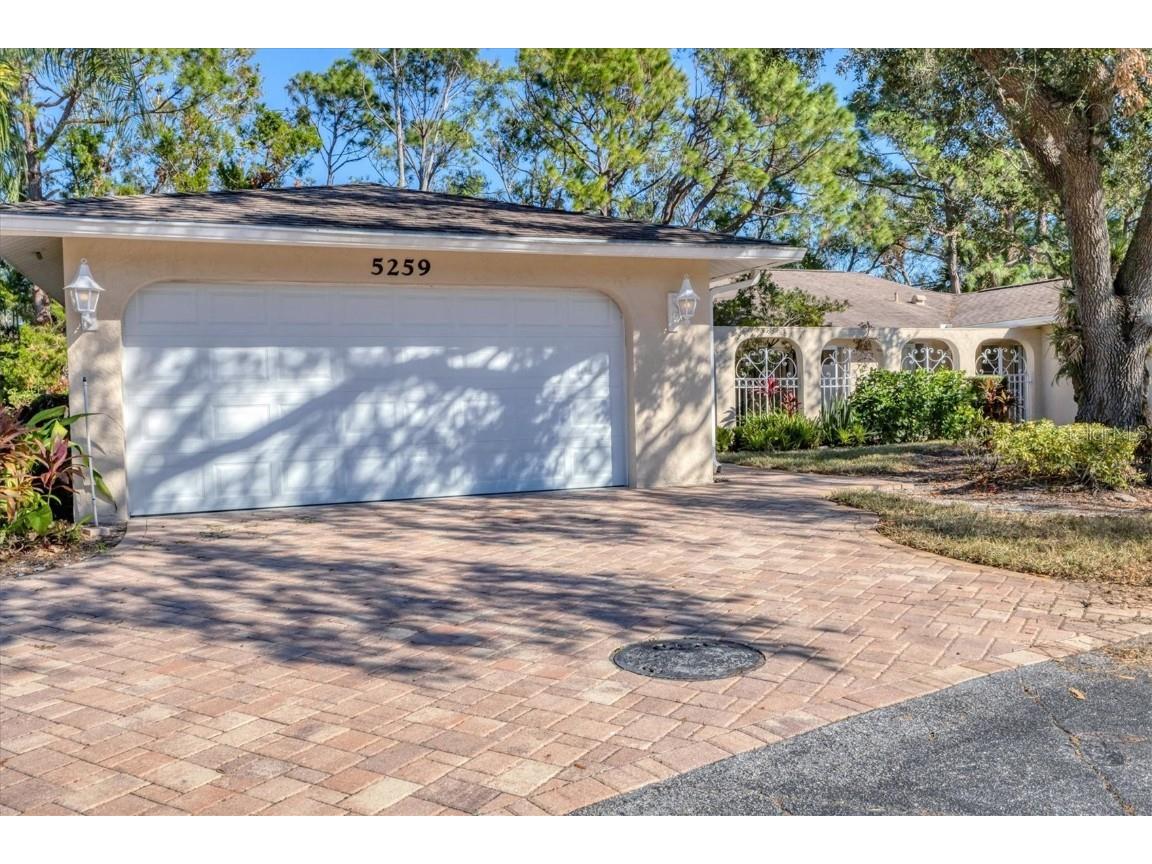 5259 Villa Majorca Court #26 Sarasota FL 34235 A4630893 image1