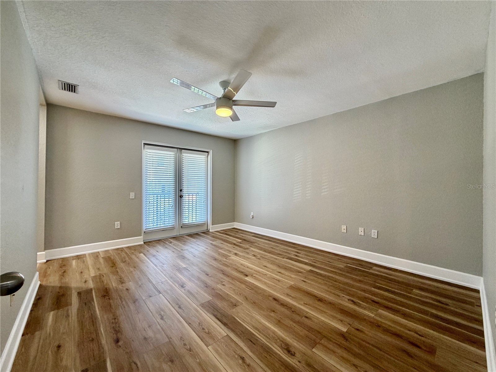 526 101st Avenue N Saint Petersburg FL 33702 TB8522155 image17