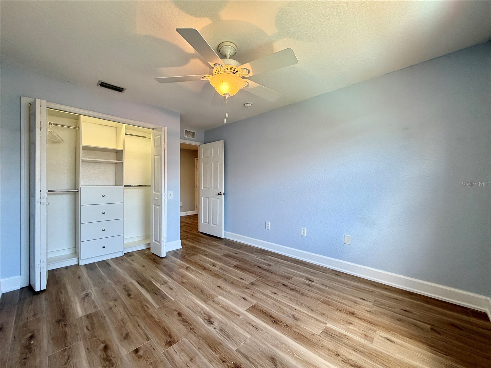 526 101st Avenue N Saint Petersburg FL 33702 TB8522155 image24