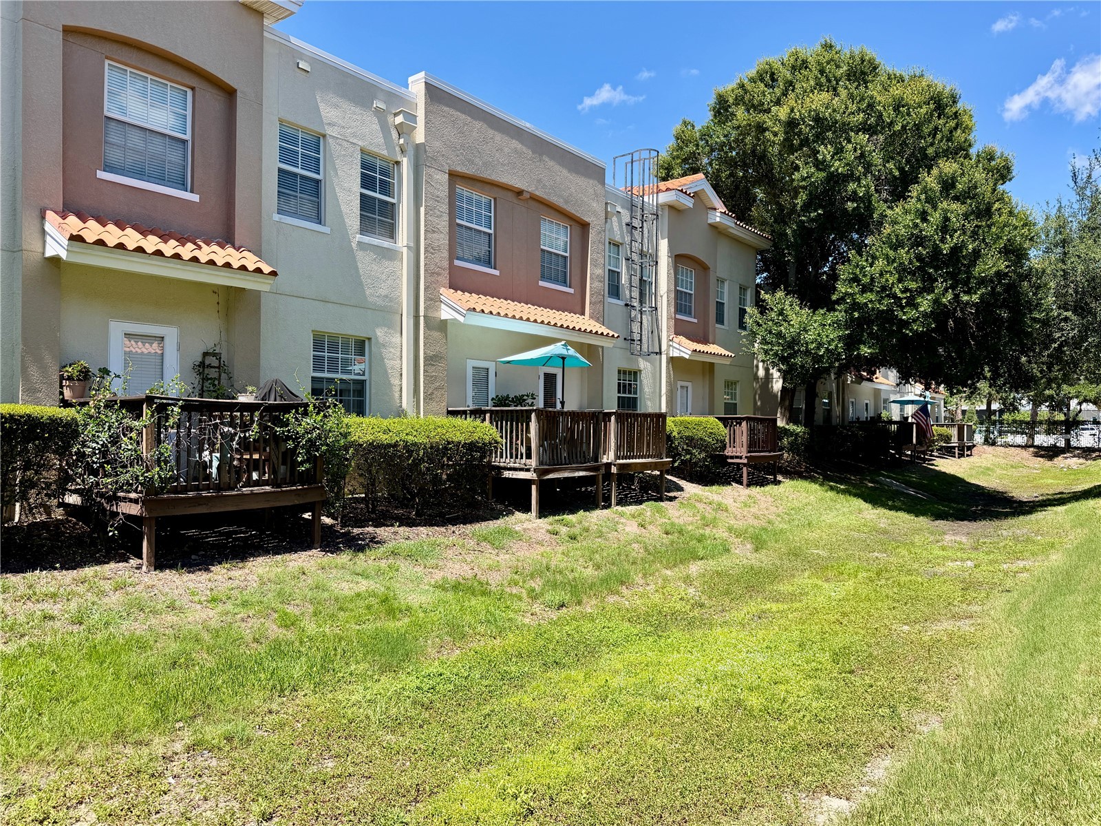 526 101st Avenue N Saint Petersburg FL 33702 TB8522155 image38
