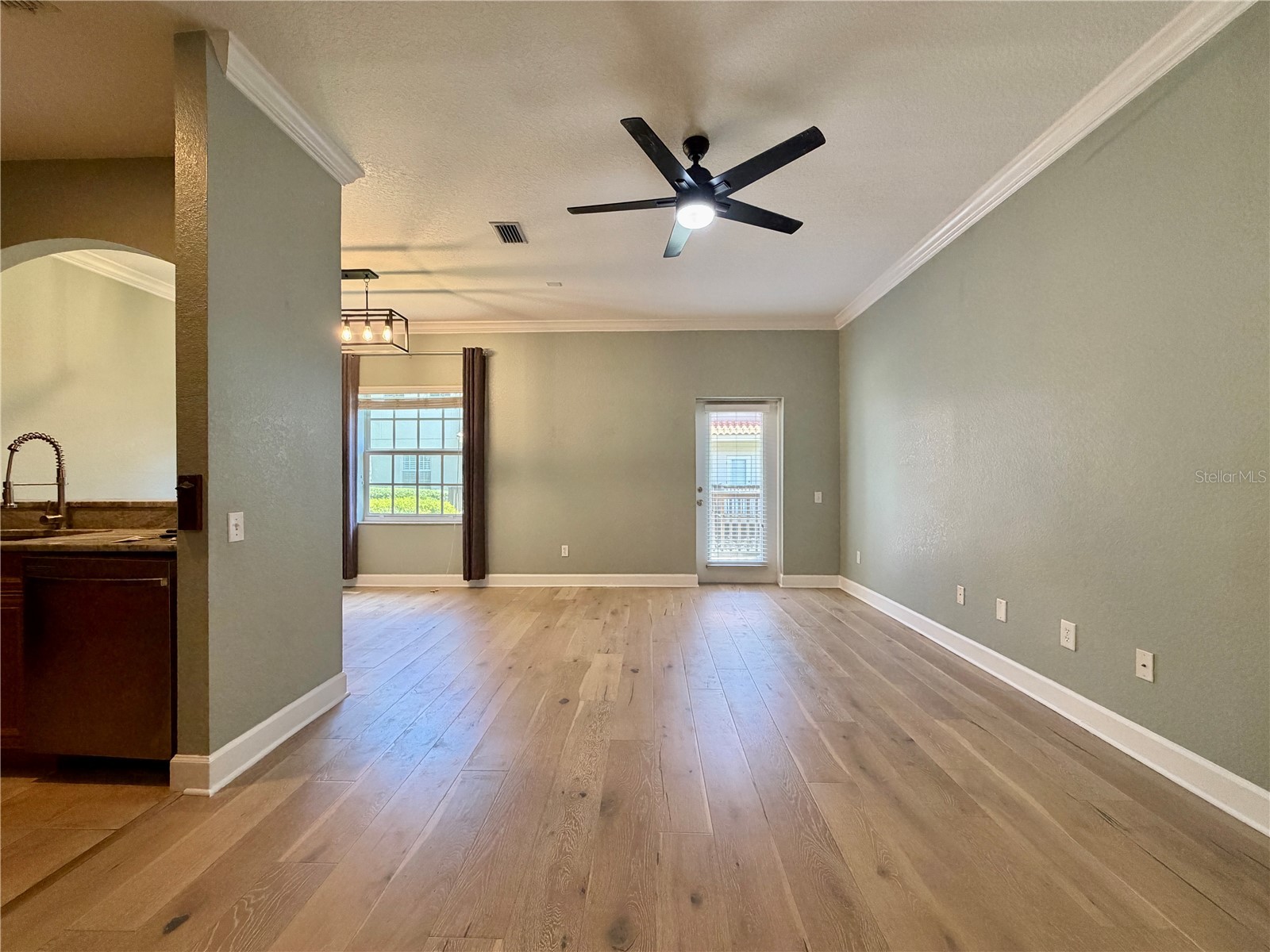 526 101st Avenue N Saint Petersburg FL 33702 TB8522155 image6