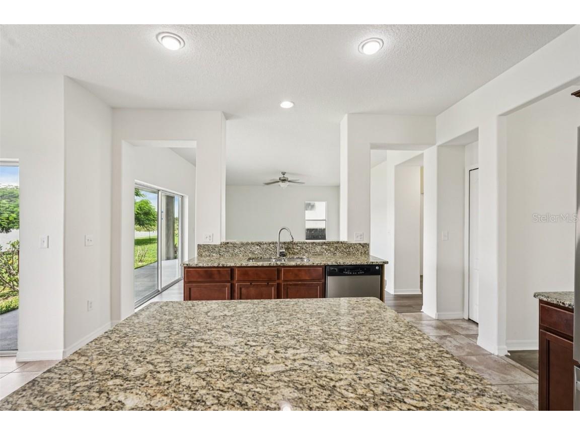 526 19th Street NW Ruskin FL 33570 TB8331400 image17